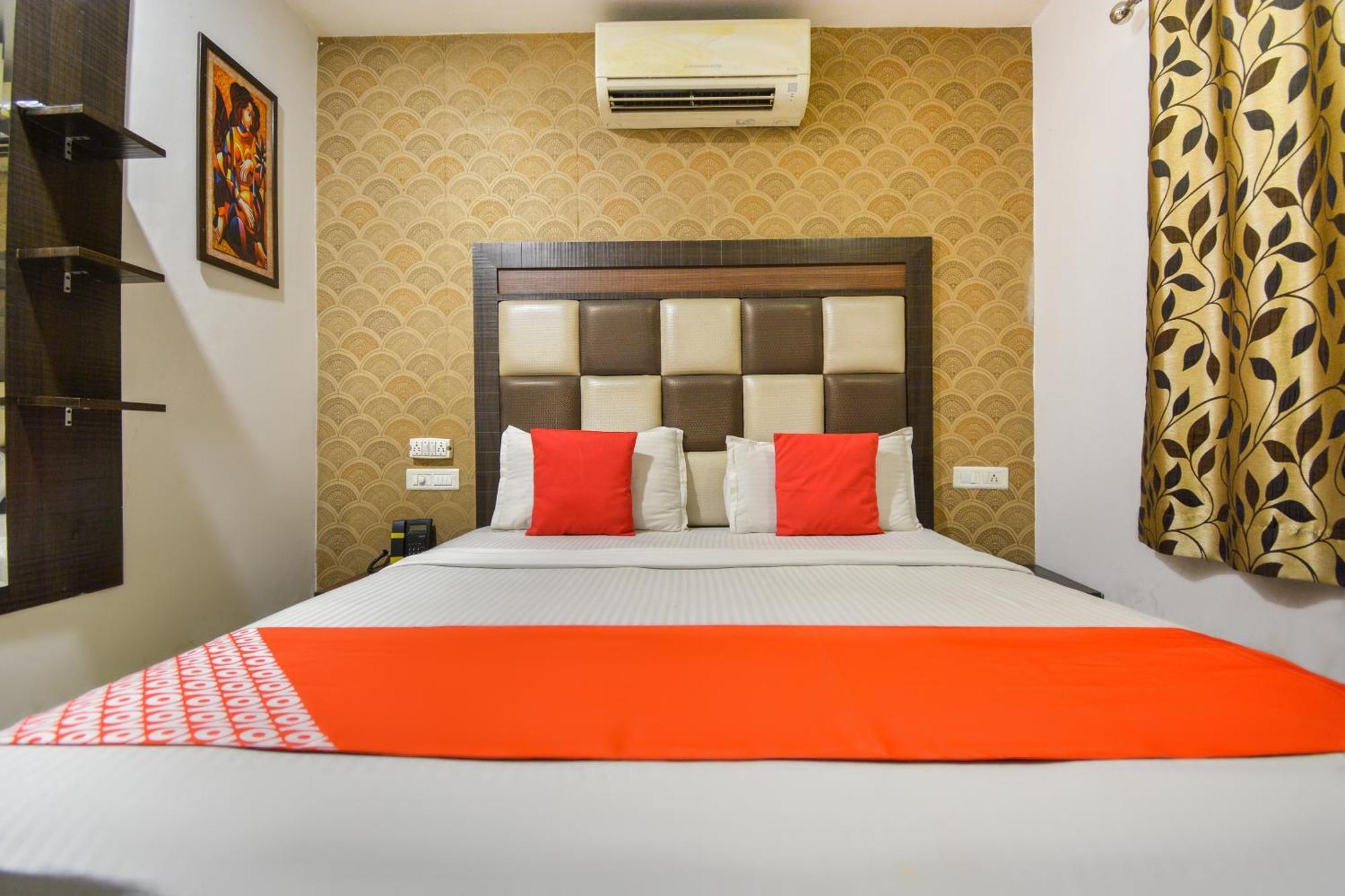 Hotel O Lexis Ludhiana Eksteriør billede